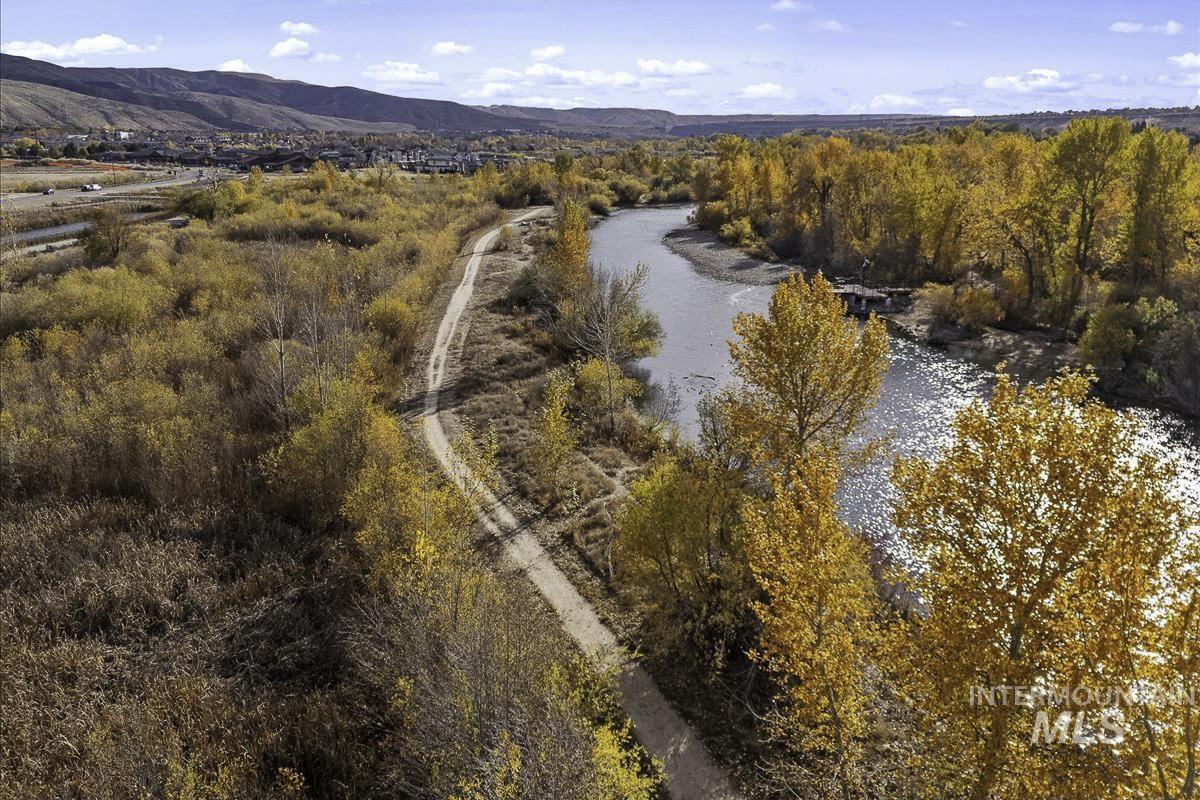 3353 S Old Hickory Way, Boise, Idaho 83716, 3 Bedrooms, 2.5 Bathrooms, Residential For Sale, Price $719,900, 98976040