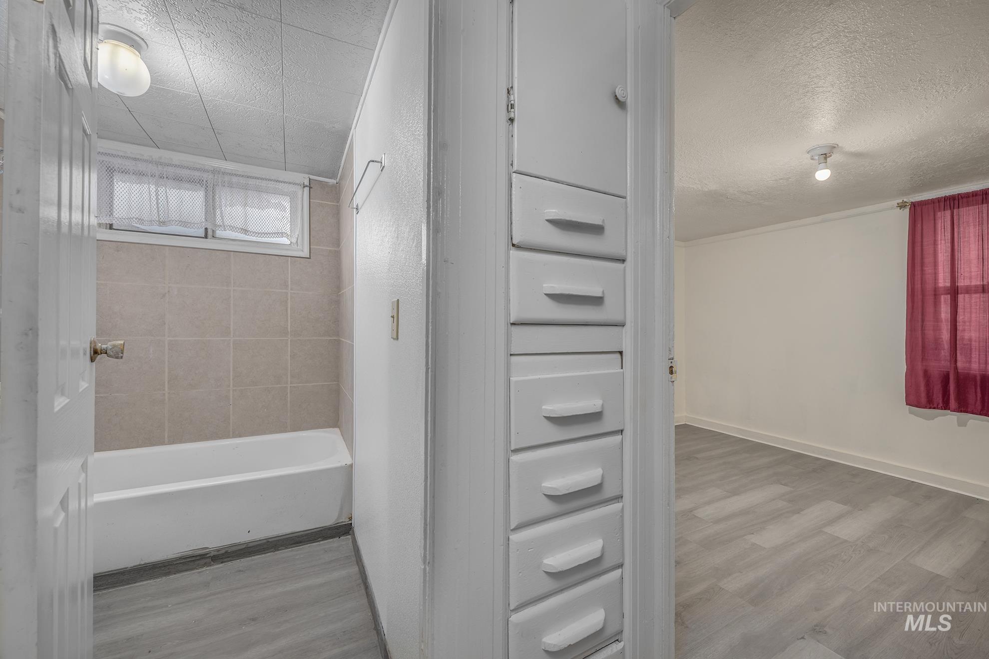 1569 NW 9th St, Ontario, Oregon 97914, 2 Bedrooms, 1 Bathroom, Residential For Sale, Price $225,000, 98976041