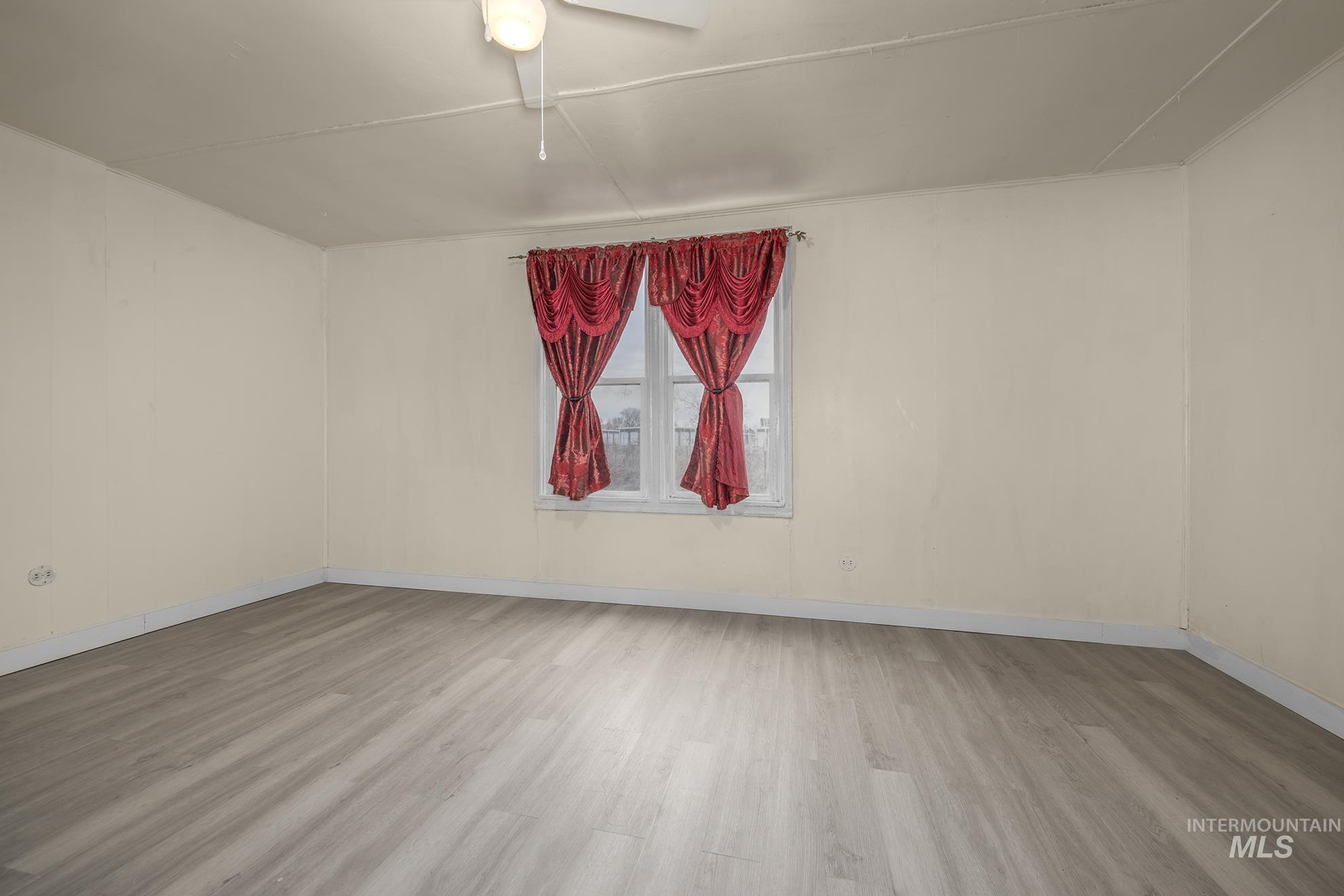 1569 NW 9th St, Ontario, Oregon 97914, 2 Bedrooms, 1 Bathroom, Residential For Sale, Price $225,000, 98976041