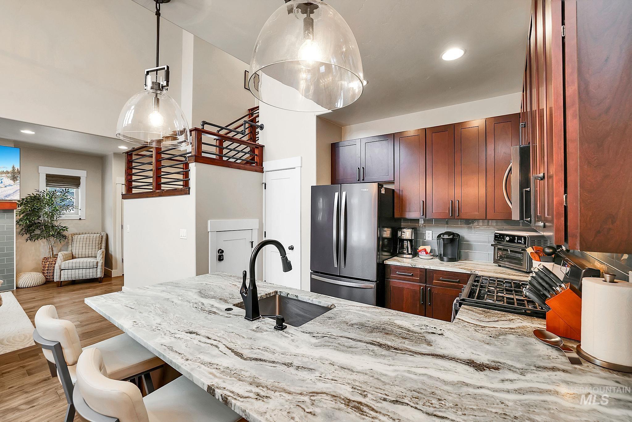 609 Blue Water Circle, McCall, Idaho 83638, 3 Bedrooms, 2.5 Bathrooms, Residential For Sale, Price $779,000, 98976042