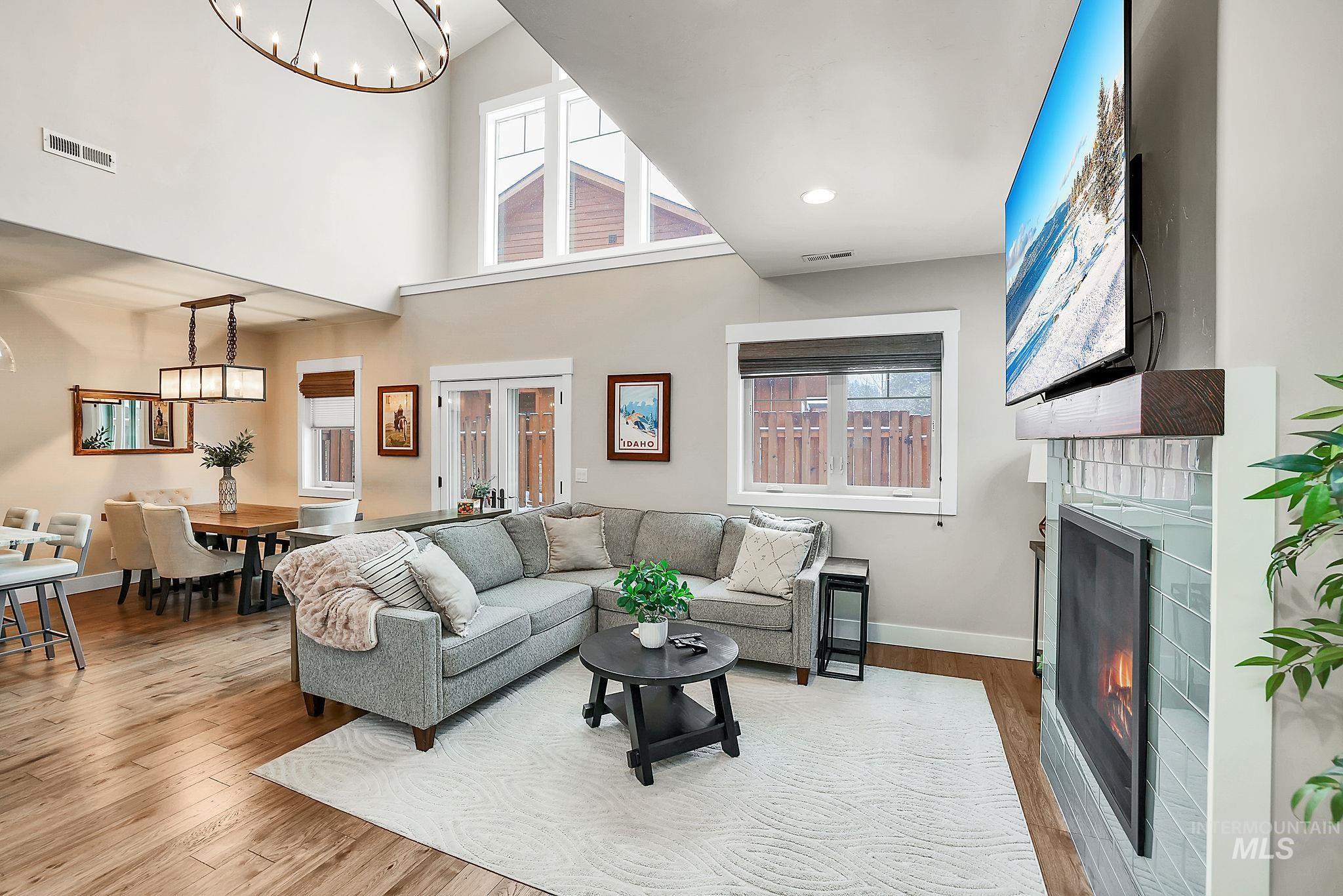 609 Blue Water Circle, McCall, Idaho 83638, 3 Bedrooms, 2.5 Bathrooms, Residential For Sale, Price $779,000, 98976042