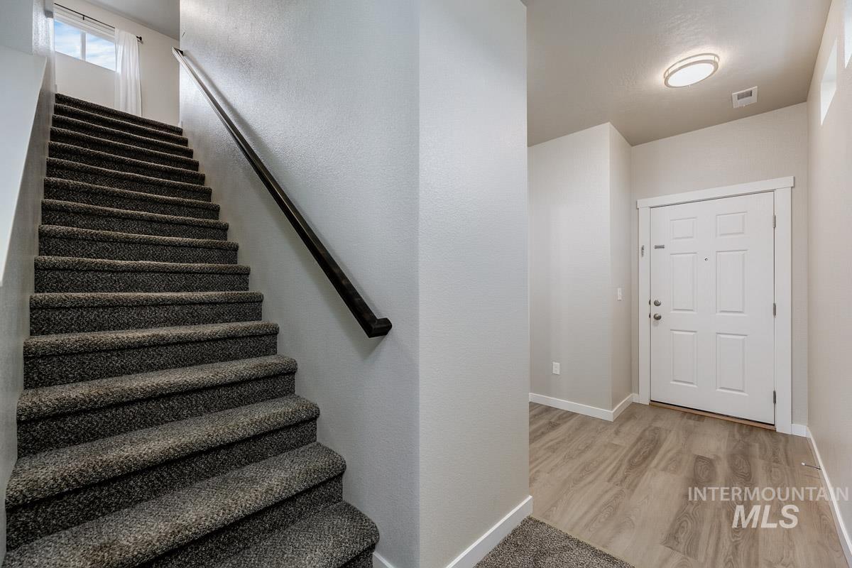 4629 W Silver River Street, Meridian, Idaho 83646, 3 Bedrooms, 2.5 Bathrooms, Residential For Sale, Price $424,900, 98976044