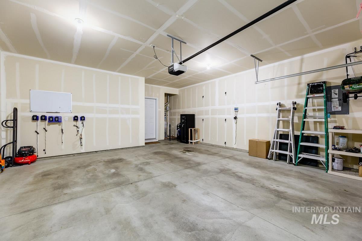 4629 W Silver River Street, Meridian, Idaho 83646, 3 Bedrooms, 2.5 Bathrooms, Residential For Sale, Price $424,900, 98976044