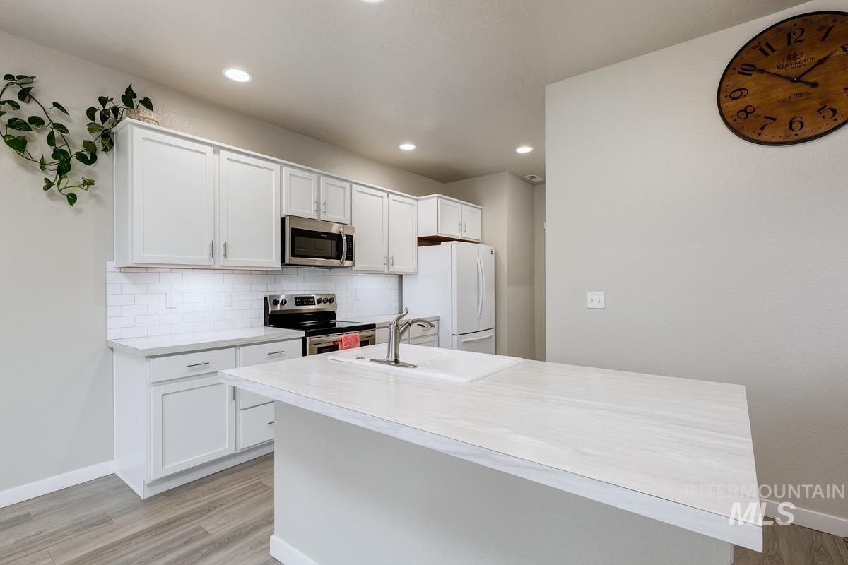 4629 W Silver River Street, Meridian, Idaho 83646, 3 Bedrooms, 2.5 Bathrooms, Residential For Sale, Price $424,900, 98976044