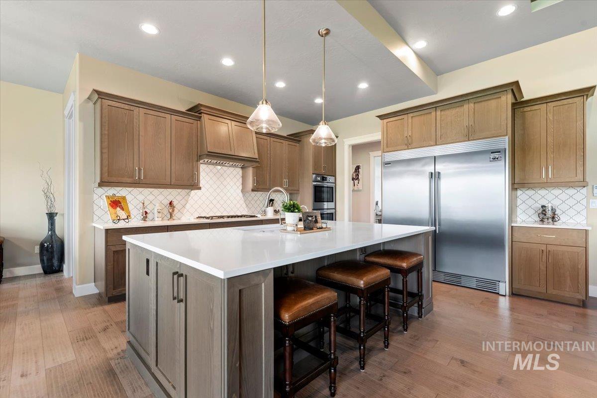 15465 Syrah Ct, Caldwell, Idaho 83607, 3 Bedrooms, 3.5 Bathrooms, Residential For Sale, Price $1,128,000,MLS 98976045