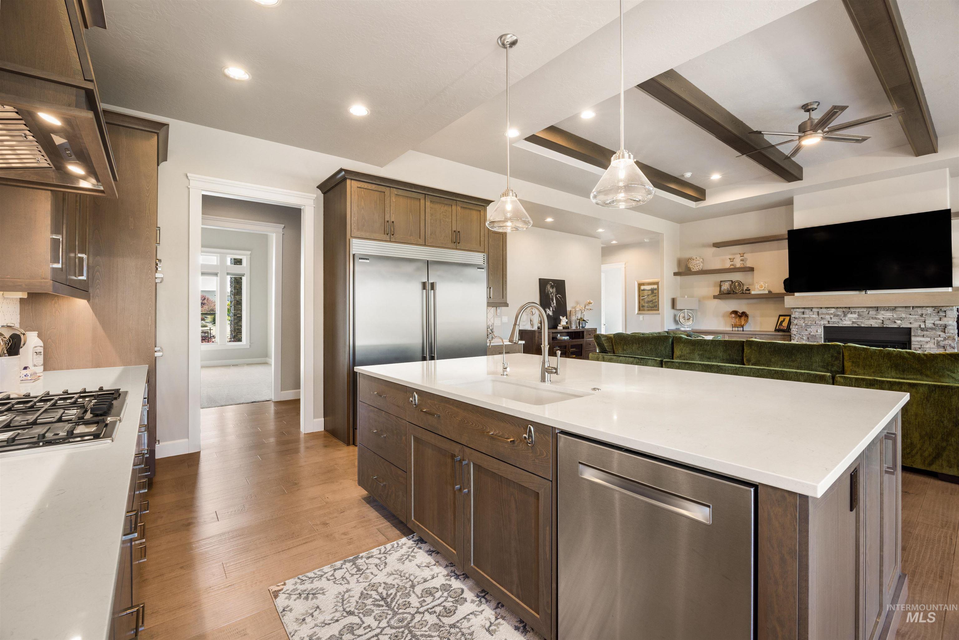 15465 Syrah Ct, Caldwell, Idaho 83607, 3 Bedrooms, 3.5 Bathrooms, Residential For Sale, Price $1,128,000,MLS 98976045