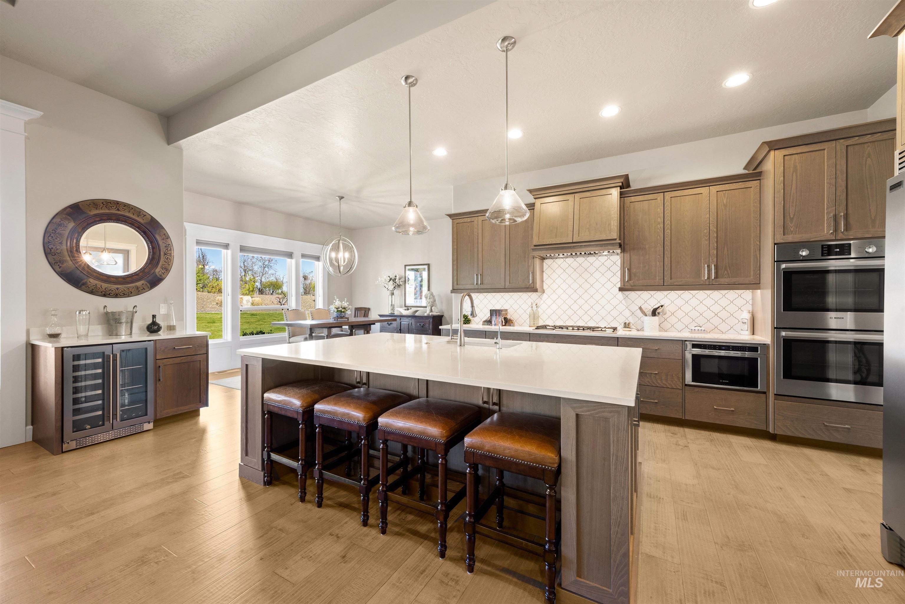 15465 Syrah Ct, Caldwell, Idaho 83607, 3 Bedrooms, 3.5 Bathrooms, Residential For Sale, Price $1,128,000,MLS 98976045