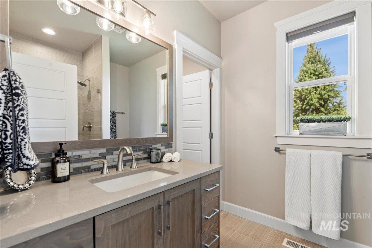 15465 Syrah Ct, Caldwell, Idaho 83607, 3 Bedrooms, 3.5 Bathrooms, Residential For Sale, Price $1,165,000, 98976045