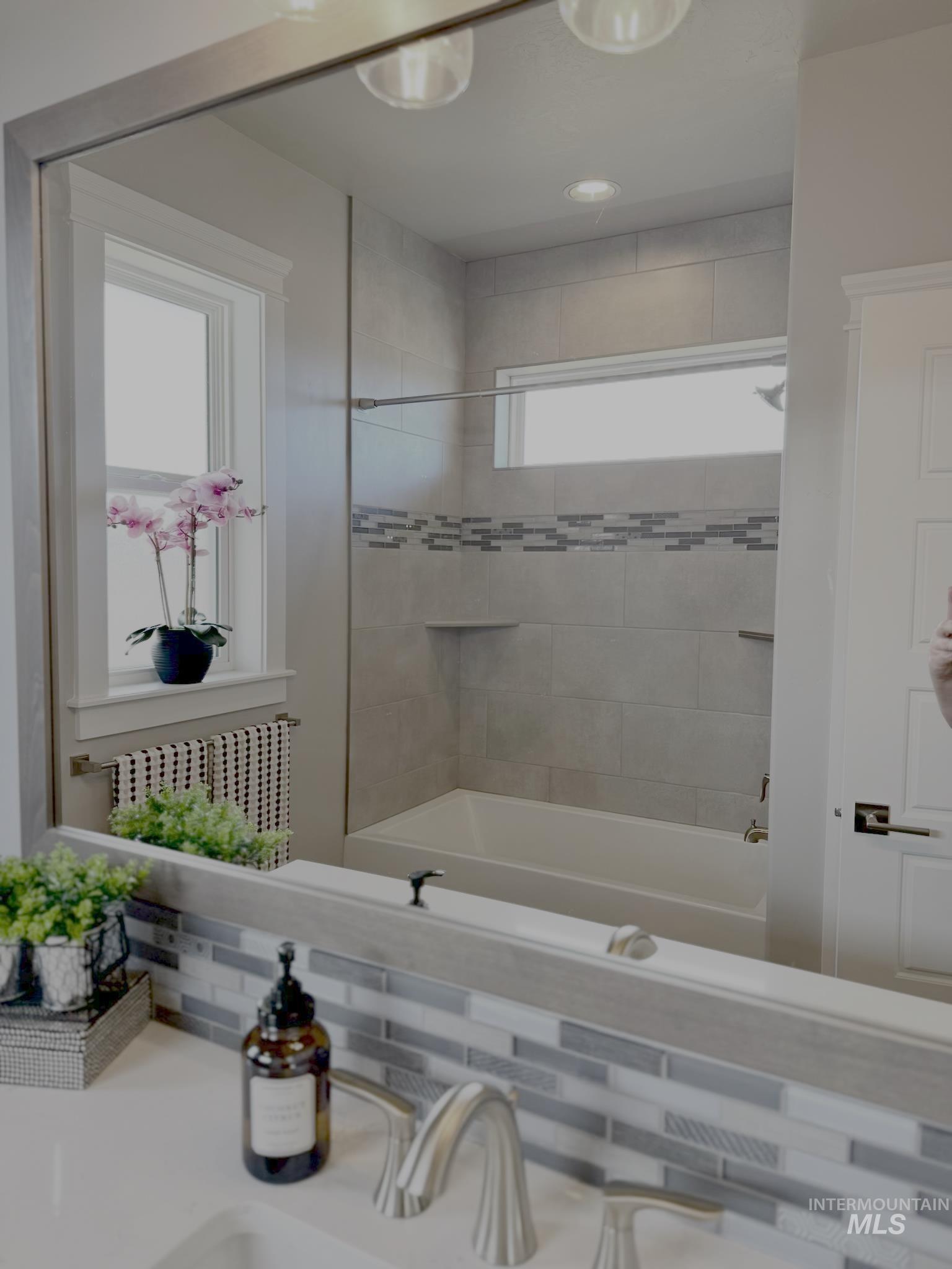 15465 Syrah Ct, Caldwell, Idaho 83607, 3 Bedrooms, 3.5 Bathrooms, Residential For Sale, Price $1,165,000, 98976045