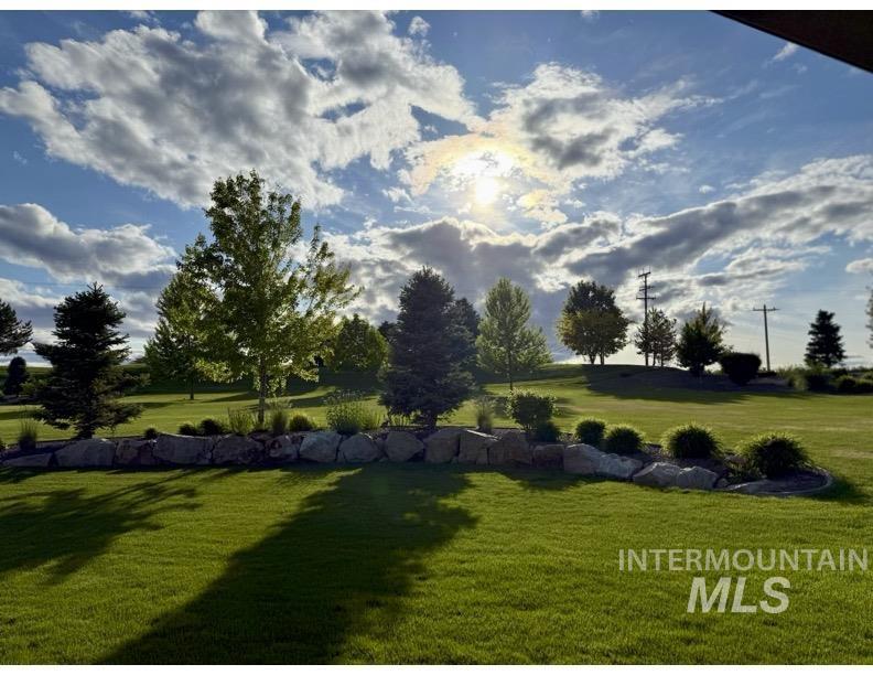 15465 Syrah Ct, Caldwell, Idaho 83607, 3 Bedrooms, 3.5 Bathrooms, Residential For Sale, Price $1,128,000,MLS 98976045