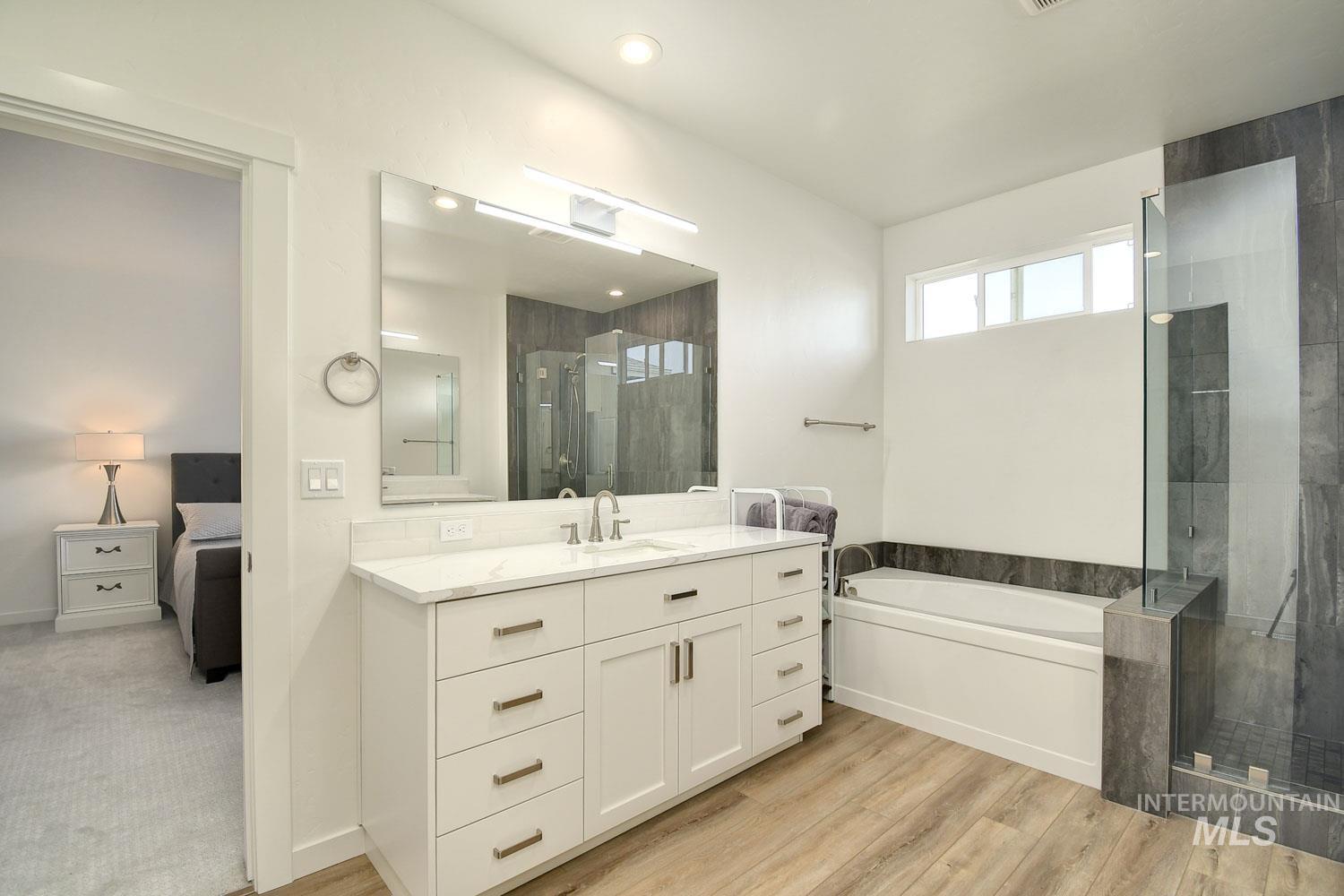 8508 W Pond Pine St, Star, Idaho 83669, 3 Bedrooms, 3.5 Bathrooms, Residential For Sale, Price $895,900, 98976046