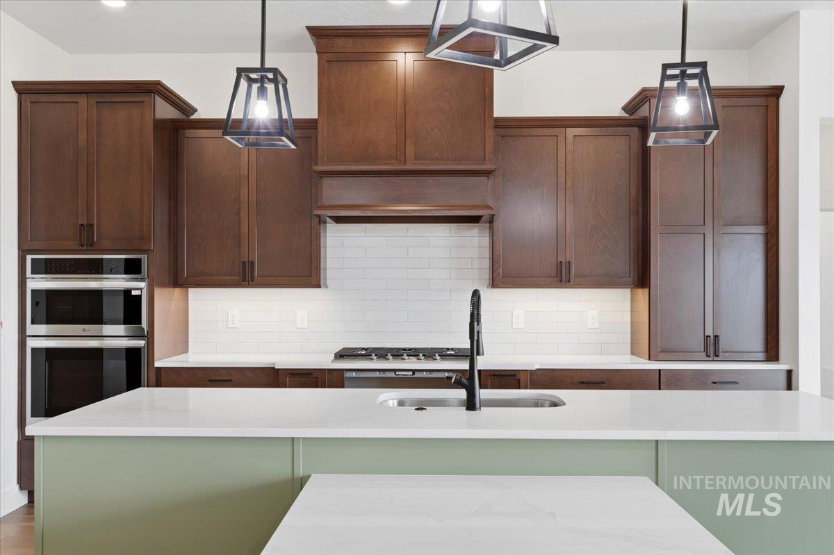 6431 Raptor Ridge Ln, Melba, Idaho 83641, 3 Bedrooms, 2.5 Bathrooms, Residential For Sale, Price $1,200,000, 98976052