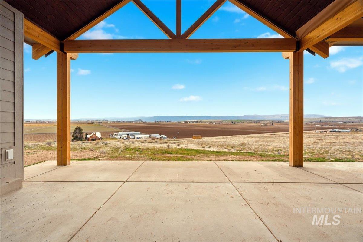 6431 Raptor Ridge Ln, Melba, Idaho 83641, 3 Bedrooms, 2.5 Bathrooms, Residential For Sale, Price $1,100,000, 98976052