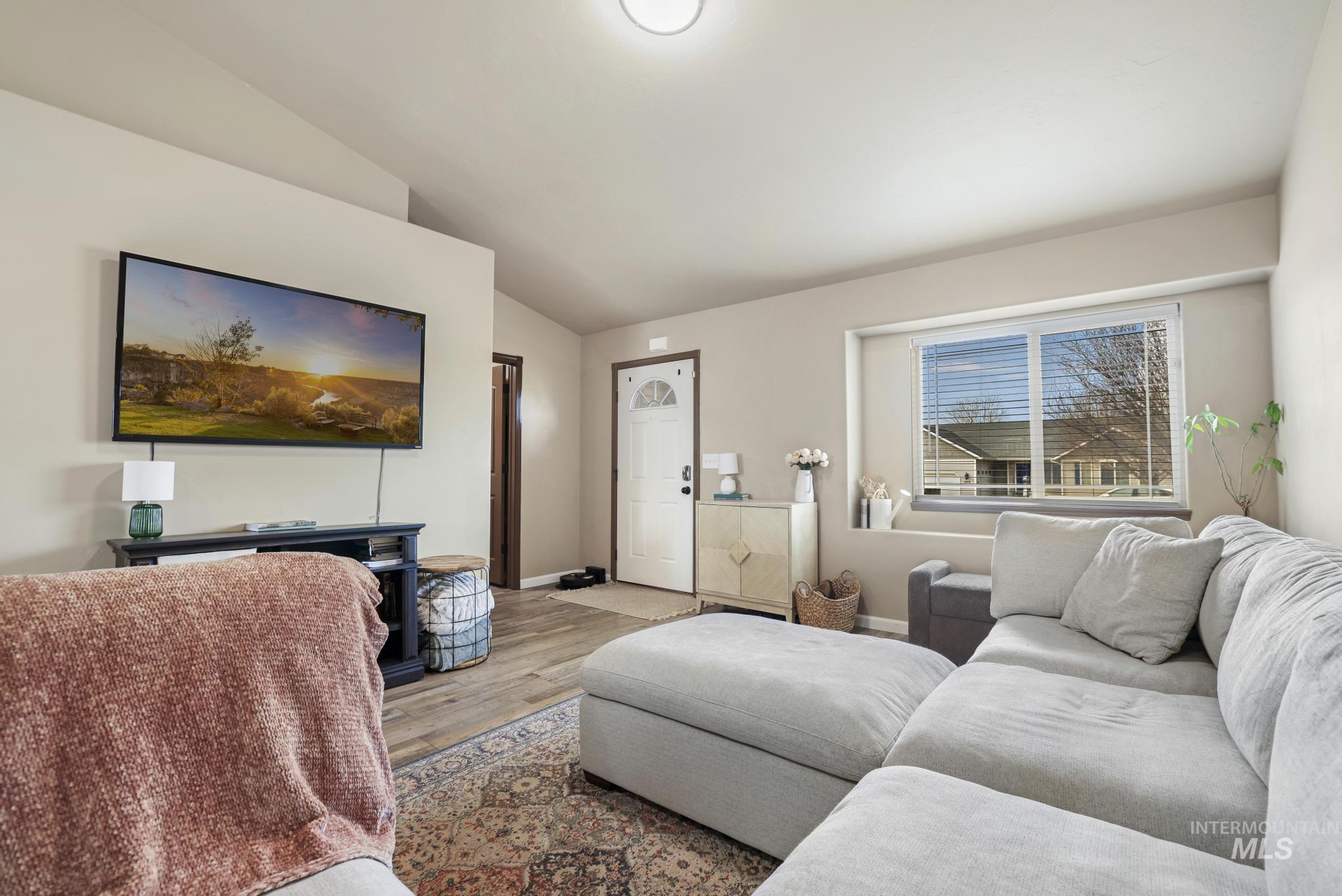 1508 N Cedar Street, Jerome, Idaho 83338, 3 Bedrooms, 2 Bathrooms, Residential For Sale, Price $319,900, 98976054