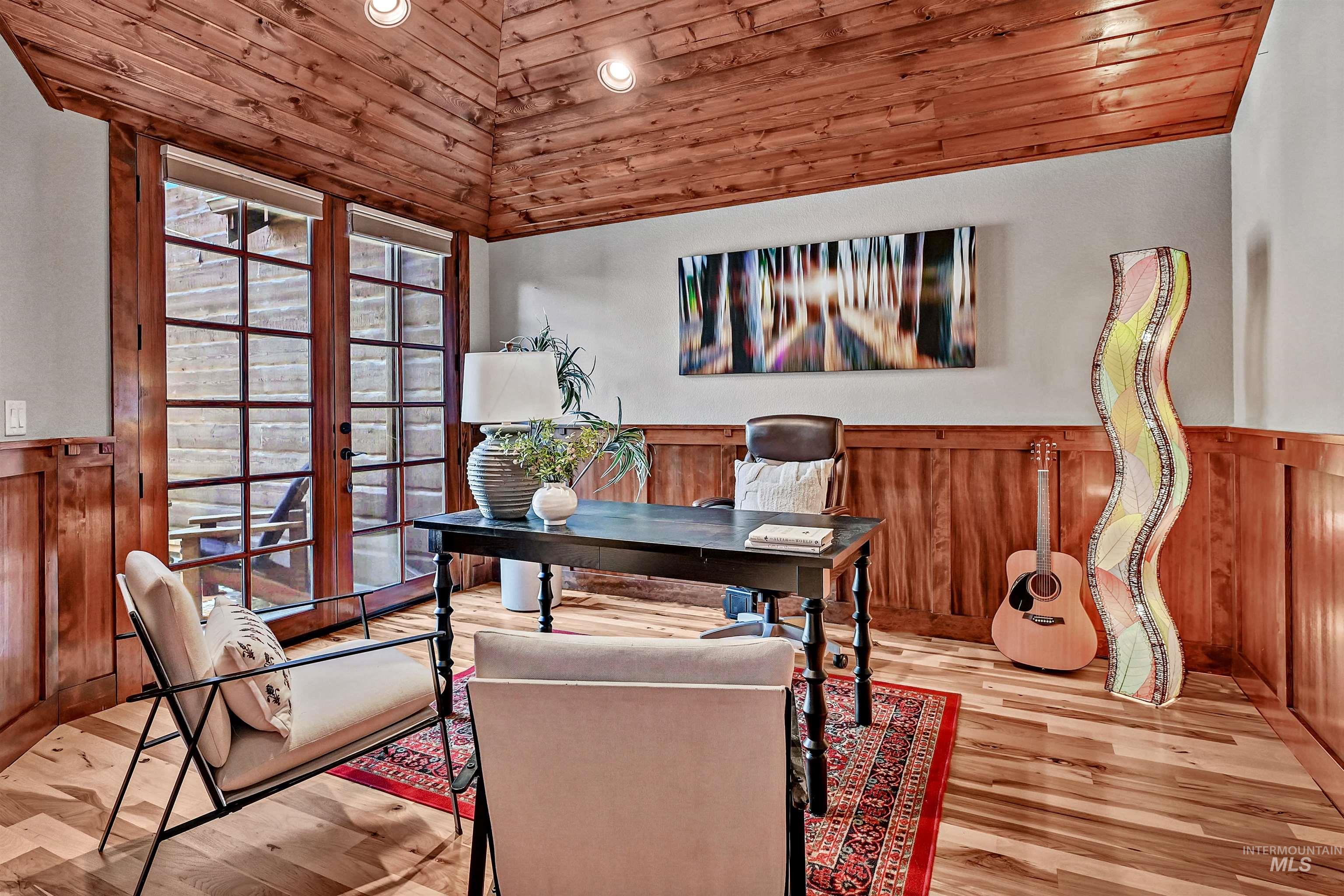 9685 W Sultana Drive, Garden City, Idaho 83714, 2 Bedrooms, 2.5 Bathrooms, Residential For Sale, Price $718,000, 98976055