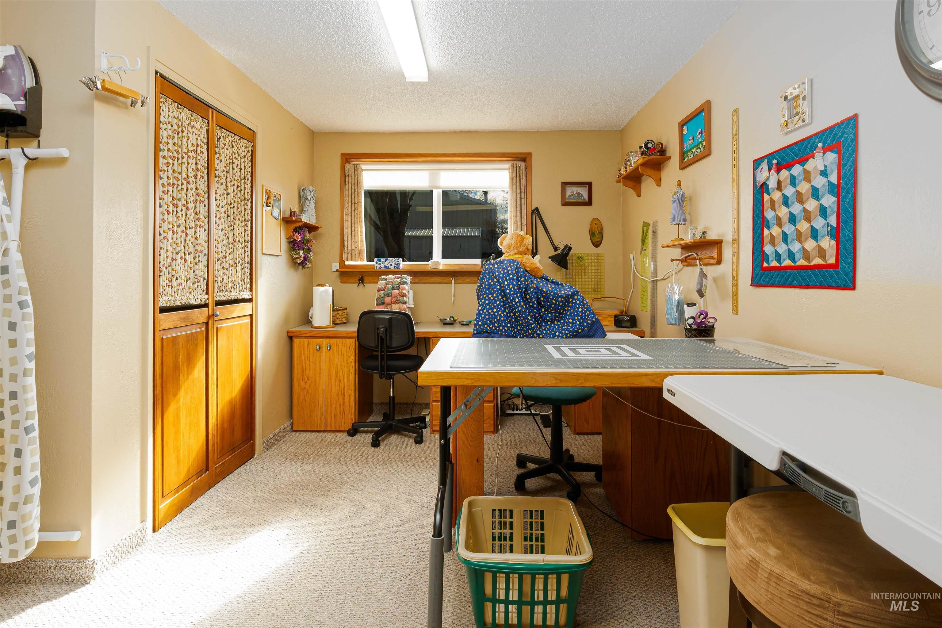 1928 Powers Ave, Lewiston, Idaho 83501-0000, 3 Bedrooms, 2 Bathrooms, Residential For Sale, Price $384,900, 98976056