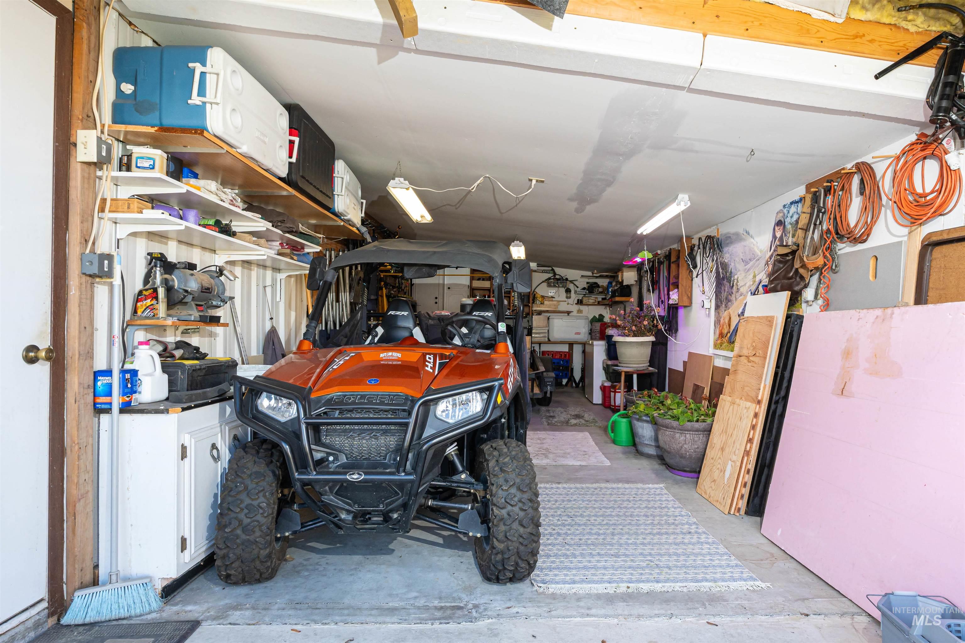 1928 Powers Ave, Lewiston, Idaho 83501-0000, 3 Bedrooms, 2 Bathrooms, Residential For Sale, Price $384,900, 98976056