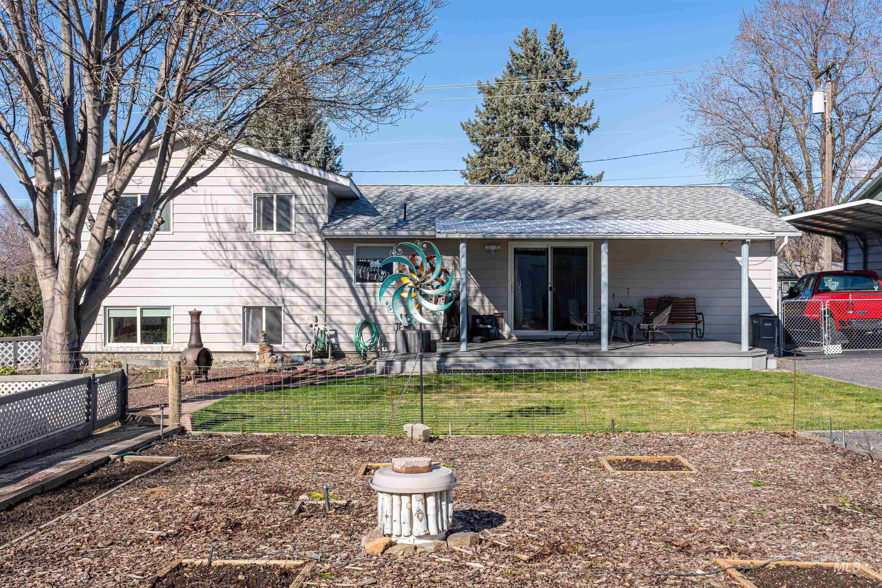 1928 Powers Ave, Lewiston, Idaho 83501-0000, 3 Bedrooms, 2 Bathrooms, Residential For Sale, Price $384,900, 98976056