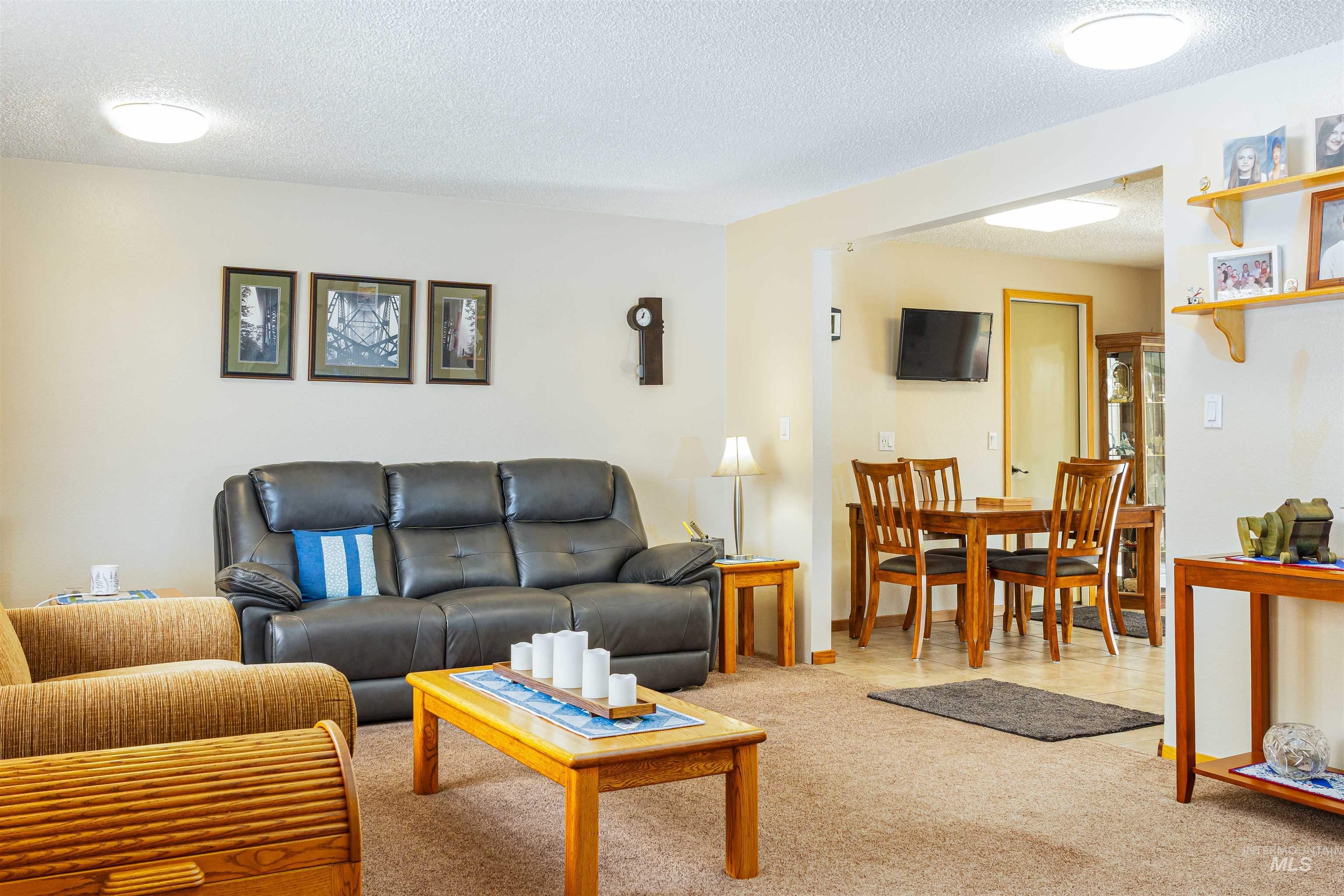 1928 Powers Ave, Lewiston, Idaho 83501-0000, 3 Bedrooms, 2 Bathrooms, Residential For Sale, Price $384,900, 98976056