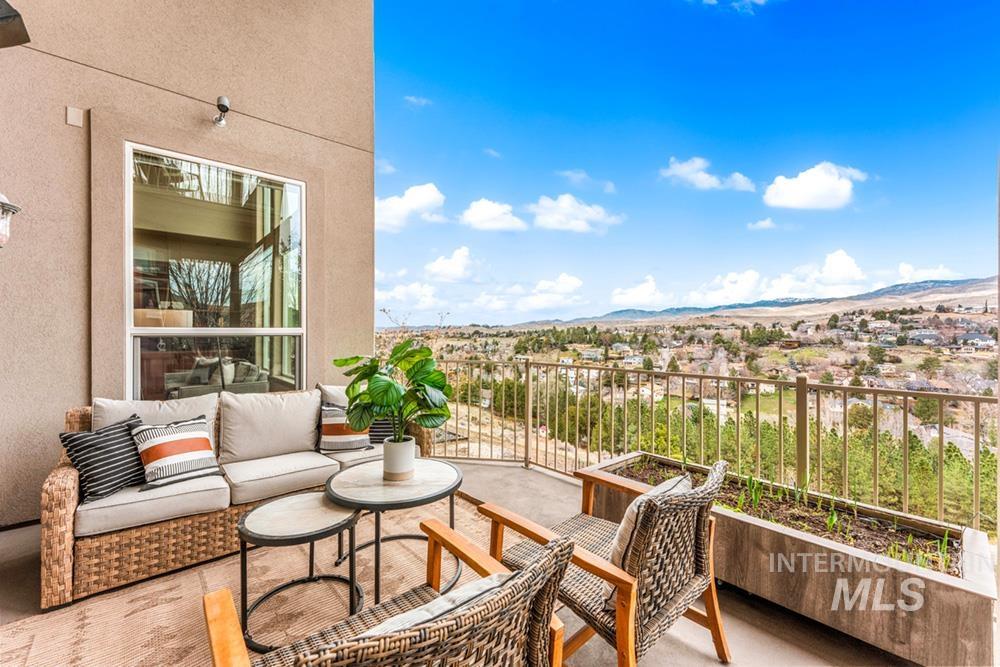 2280 E Solitude Ct, Boise, Idaho 83712, 6 Bedrooms, 5.5 Bathrooms, Residential For Sale, Price $1,998,000, 98976058