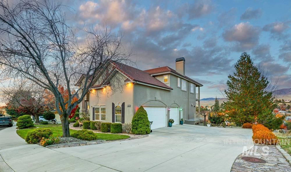 2280 E Solitude Ct, Boise, Idaho 83712, 6 Bedrooms, 5.5 Bathrooms, Residential For Sale, Price $1,998,000, 98976058