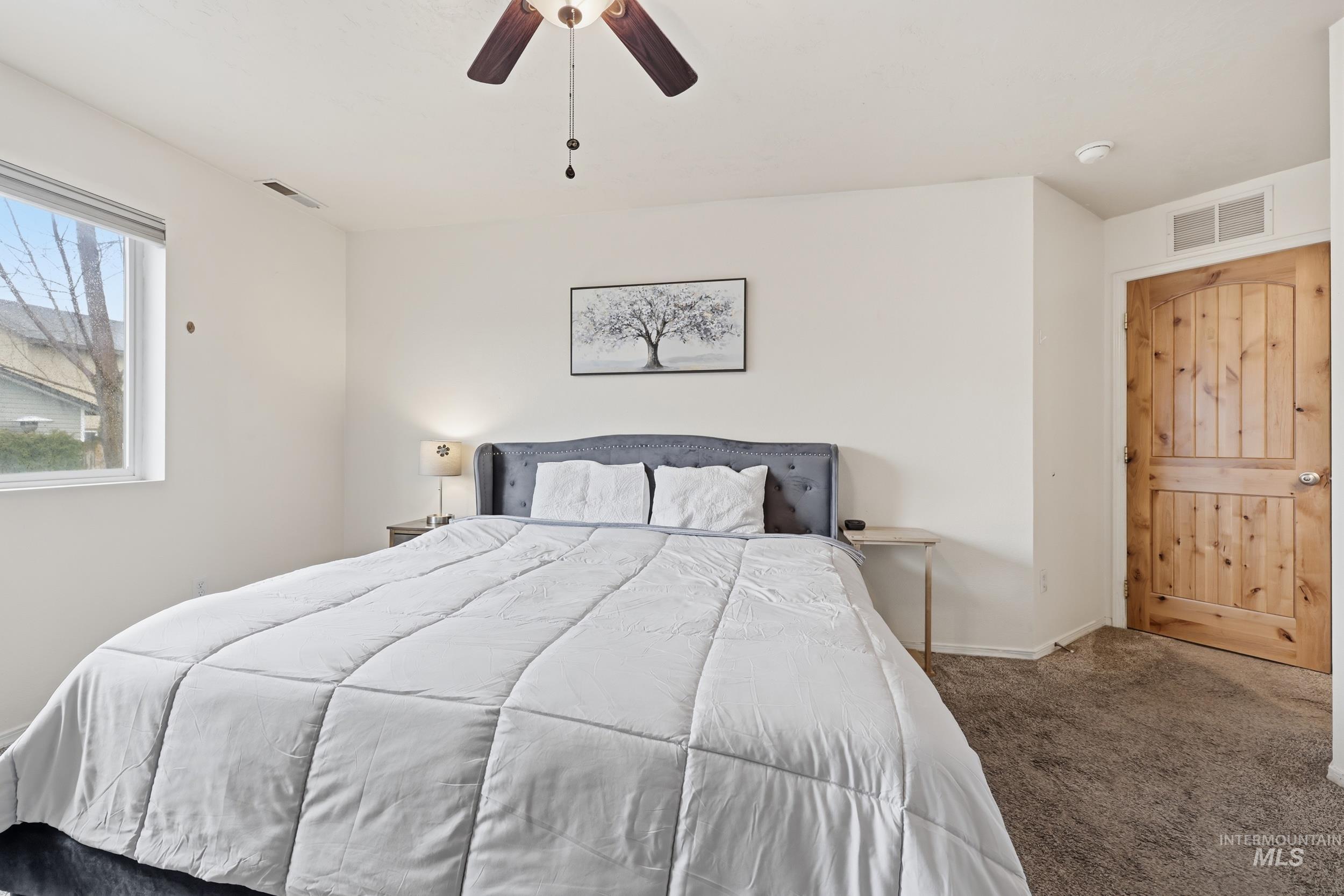 203 E Walcott Lake Dr., Middleton, Idaho 83644, 3 Bedrooms, 2 Bathrooms, Residential For Sale, Price $425,000, 98976059