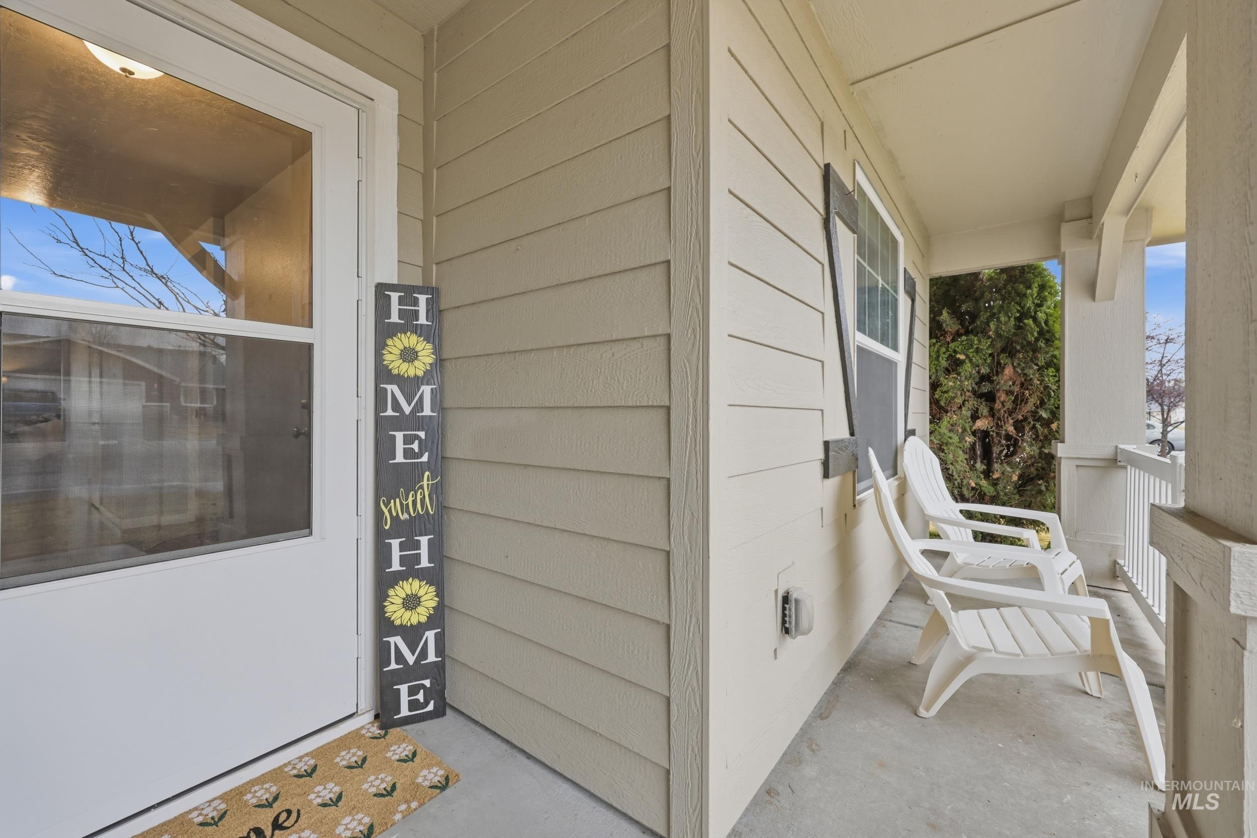 203 E Walcott Lake Dr., Middleton, Idaho 83644, 3 Bedrooms, 2 Bathrooms, Residential For Sale, Price $425,000, 98976059