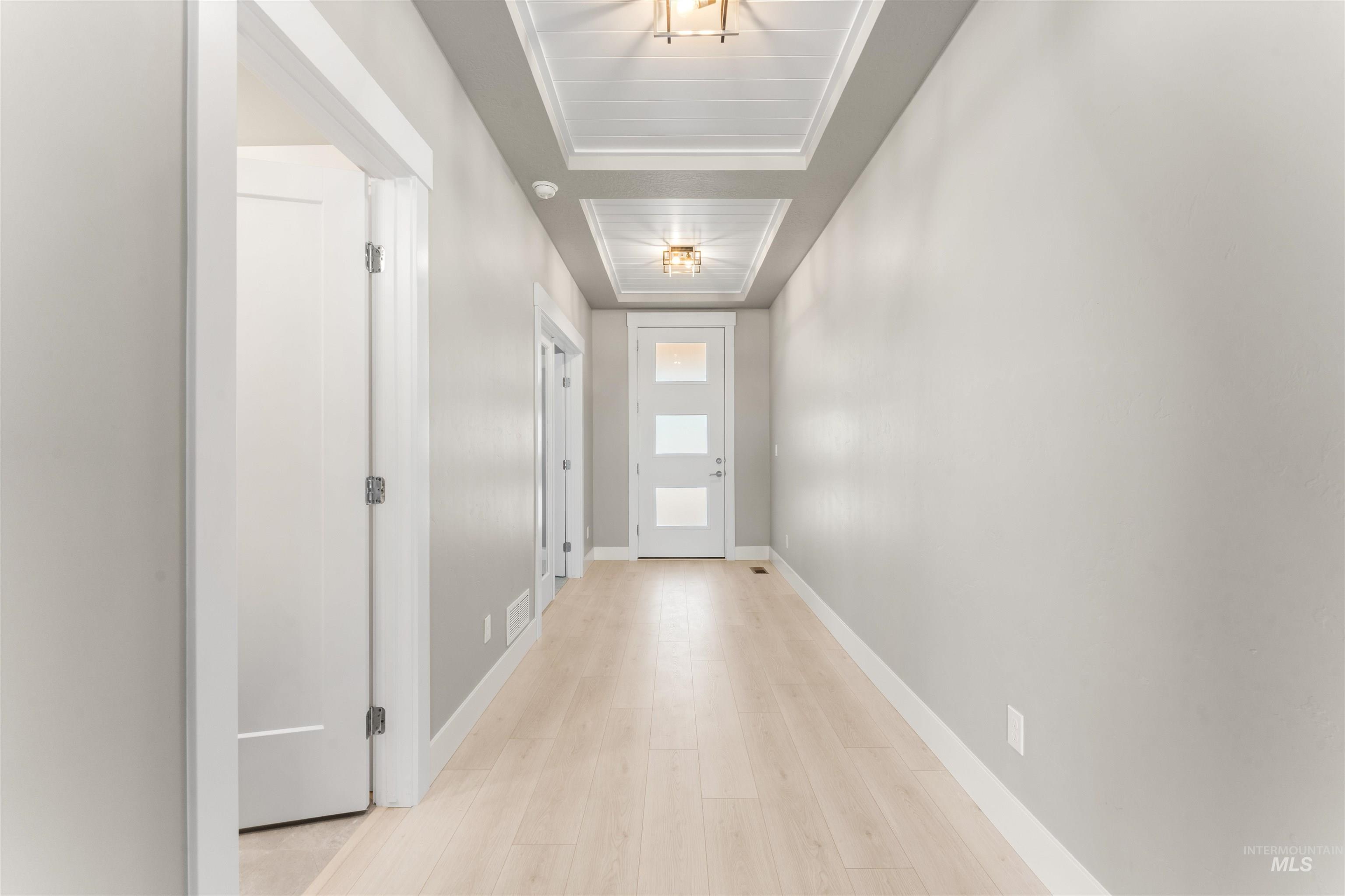 8097 Tandy Cove St, Middleton, Idaho 83644, 6 Bedrooms, 3 Bathrooms, Residential For Sale, Price $709,900,MLS 98976060