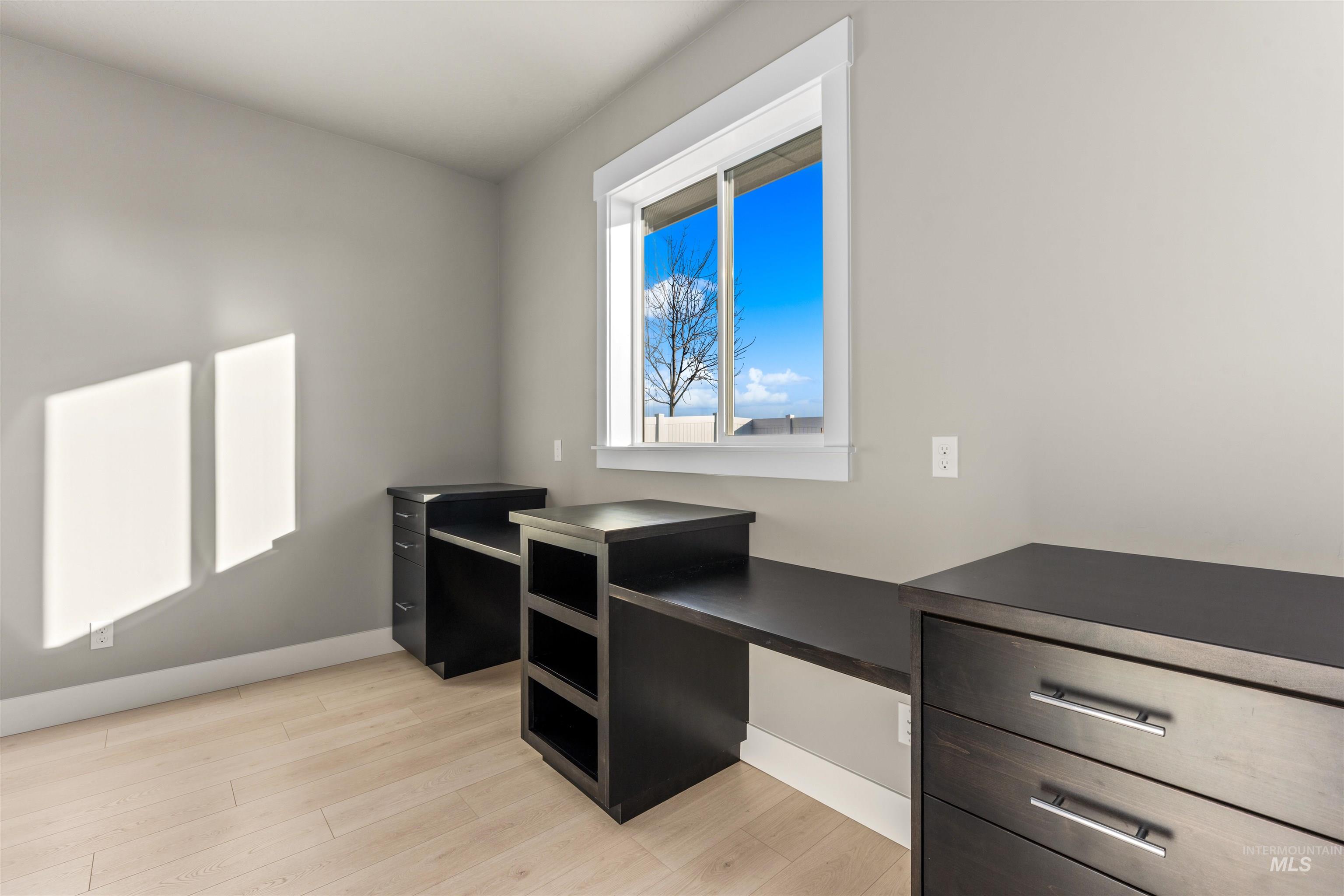 8097 Tandy Cove St, Middleton, Idaho 83644, 6 Bedrooms, 3 Bathrooms, Residential For Sale, Price $709,900,MLS 98976060