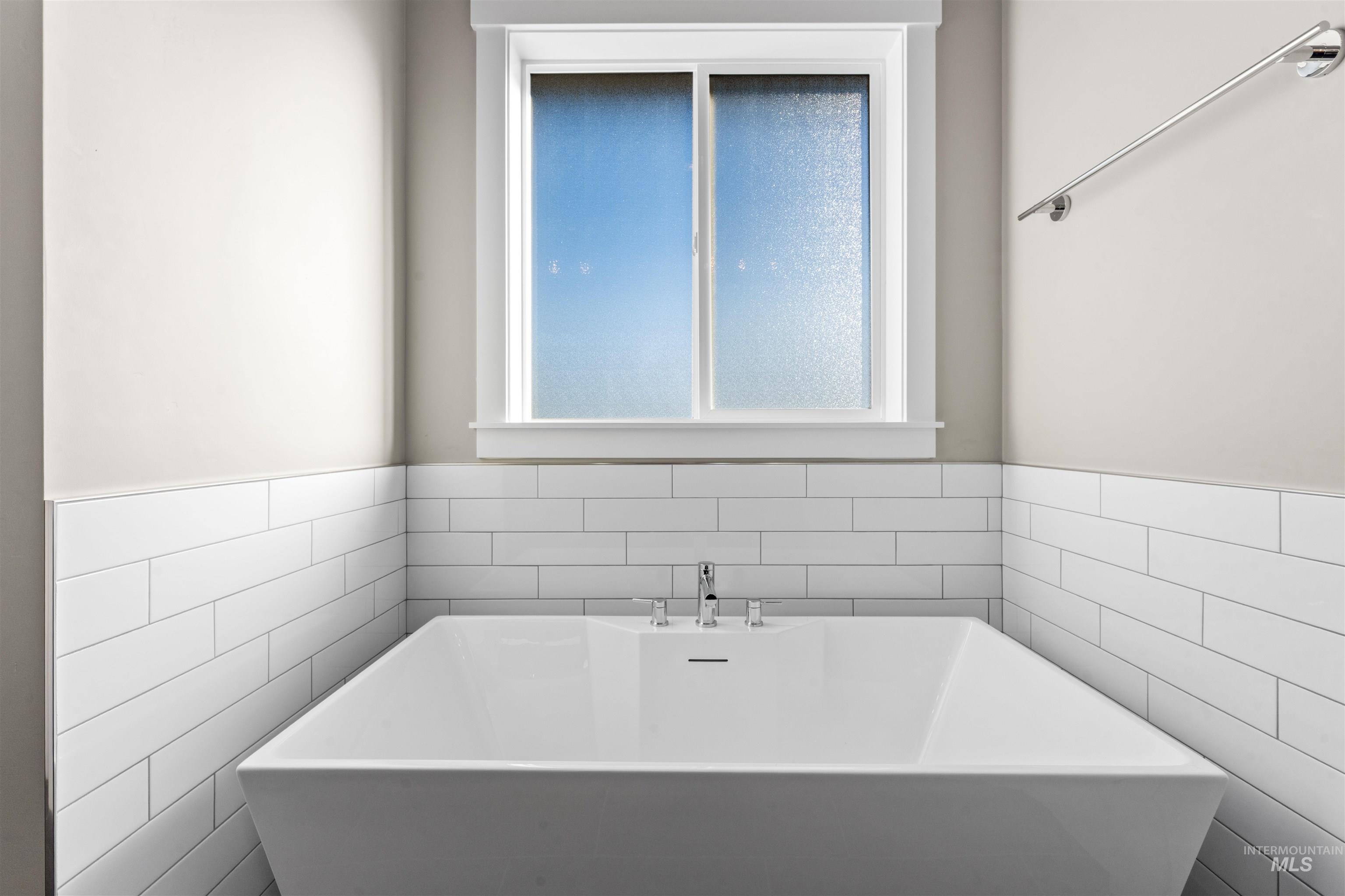 8097 Tandy Cove St, Middleton, Idaho 83644, 6 Bedrooms, 3 Bathrooms, Residential For Sale, Price $709,900,MLS 98976060