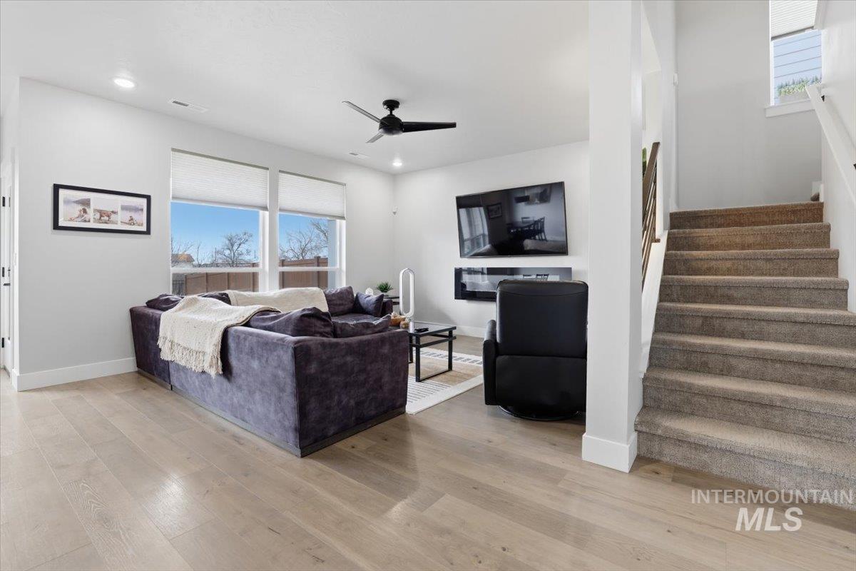 6937 S Sunfish Way, Boise, Idaho 83709, 4 Bedrooms, 2.5 Bathrooms, Residential For Sale, Price $599,900, 98976063