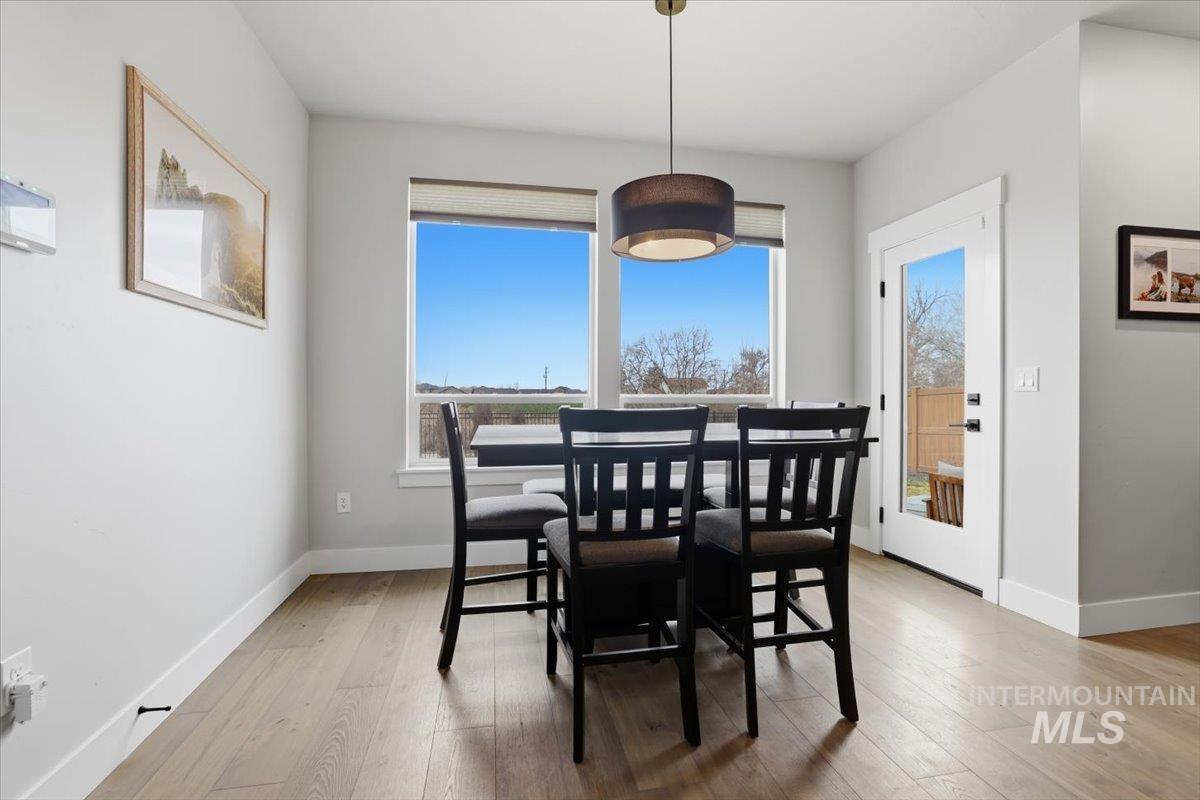 6937 S Sunfish Way, Boise, Idaho 83709, 4 Bedrooms, 2.5 Bathrooms, Residential For Sale, Price $599,900, 98976063