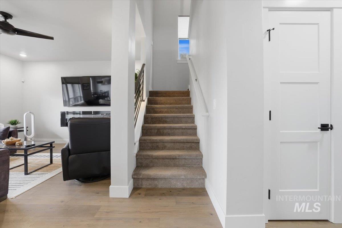 6937 S Sunfish Way, Boise, Idaho 83709, 4 Bedrooms, 2.5 Bathrooms, Residential For Sale, Price $599,900, 98976063