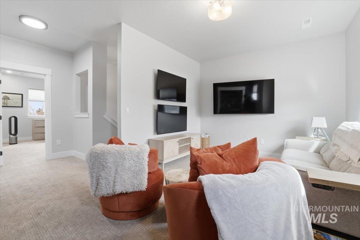 6937 S Sunfish Way, Boise, Idaho 83709, 4 Bedrooms, 2.5 Bathrooms, Residential For Sale, Price $599,900, 98976063