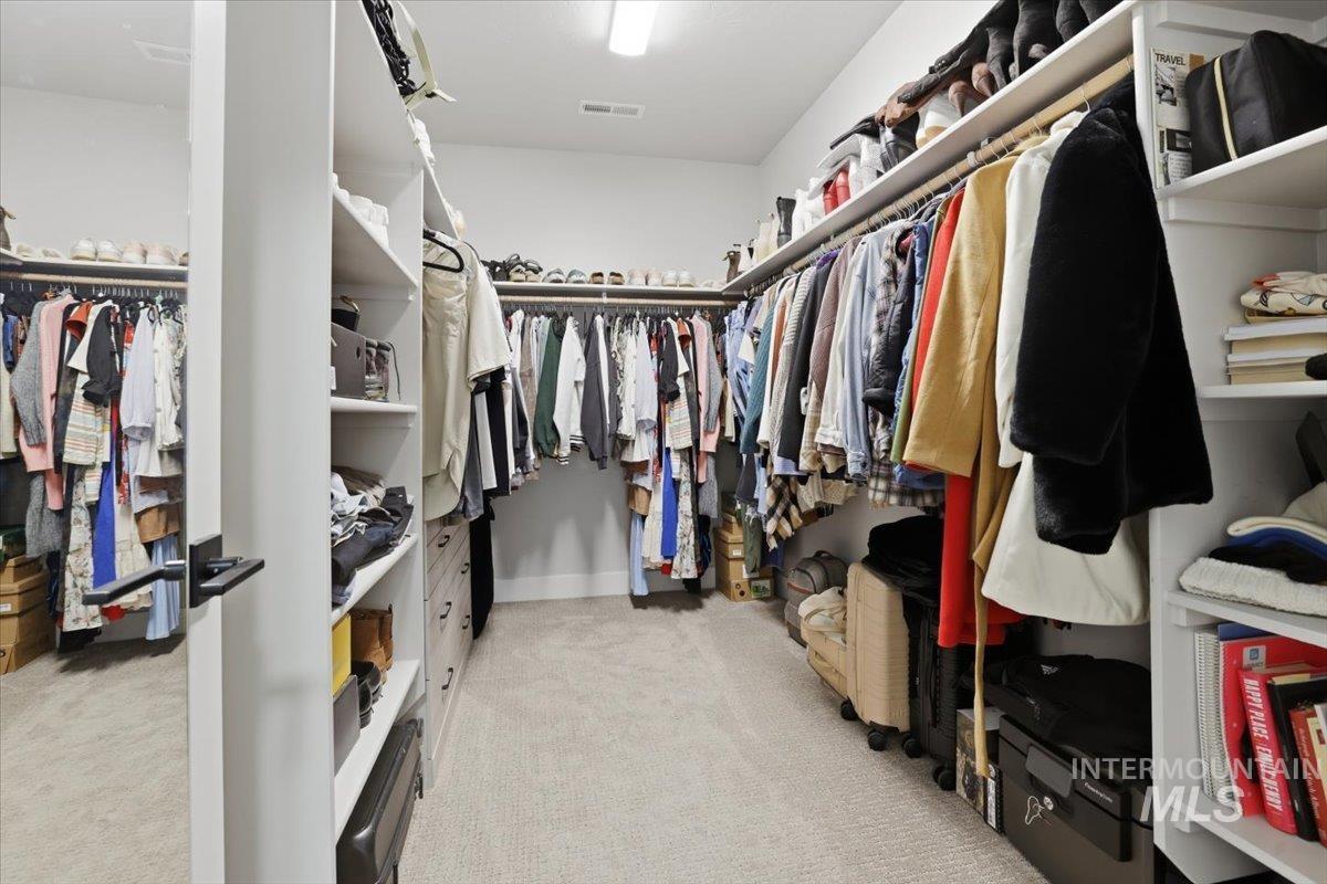 6937 S Sunfish Way, Boise, Idaho 83709, 4 Bedrooms, 2.5 Bathrooms, Residential For Sale, Price $599,900, 98976063