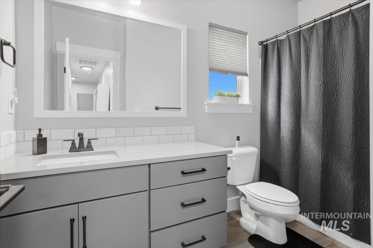 6937 S Sunfish Way, Boise, Idaho 83709, 4 Bedrooms, 2.5 Bathrooms, Residential For Sale, Price $599,900, 98976063