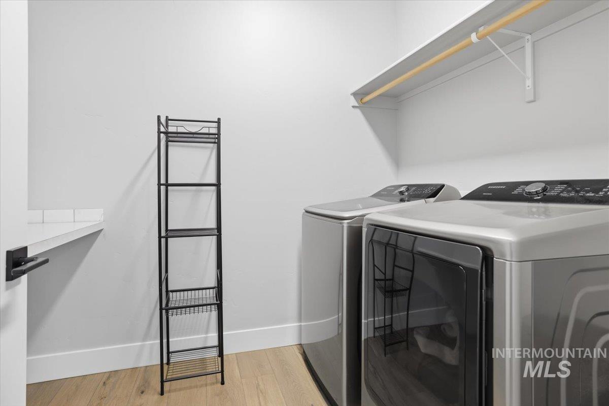 6937 S Sunfish Way, Boise, Idaho 83709, 4 Bedrooms, 2.5 Bathrooms, Residential For Sale, Price $599,900, 98976063