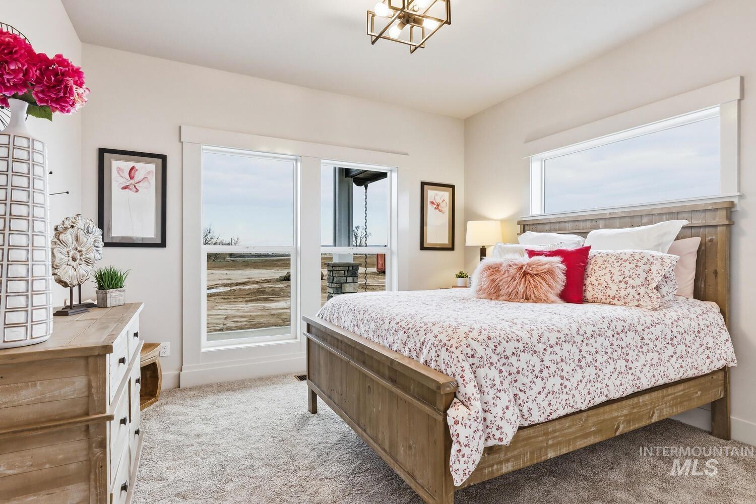 4653 E Idaho St, New Plymouth, Idaho 83655, 3 Bedrooms, 2 Bathrooms, Residential For Sale, Price $924,950, 98976064