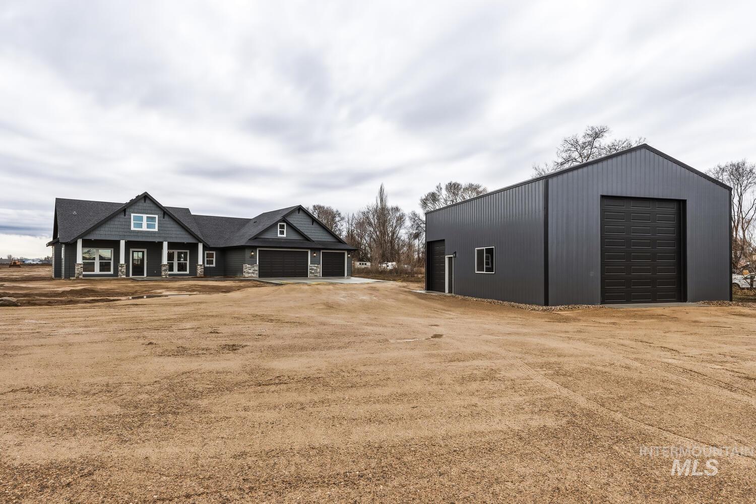 4653 E Idaho St, New Plymouth, Idaho 83655, 3 Bedrooms, 2 Bathrooms, Residential For Sale, Price $924,950, 98976064