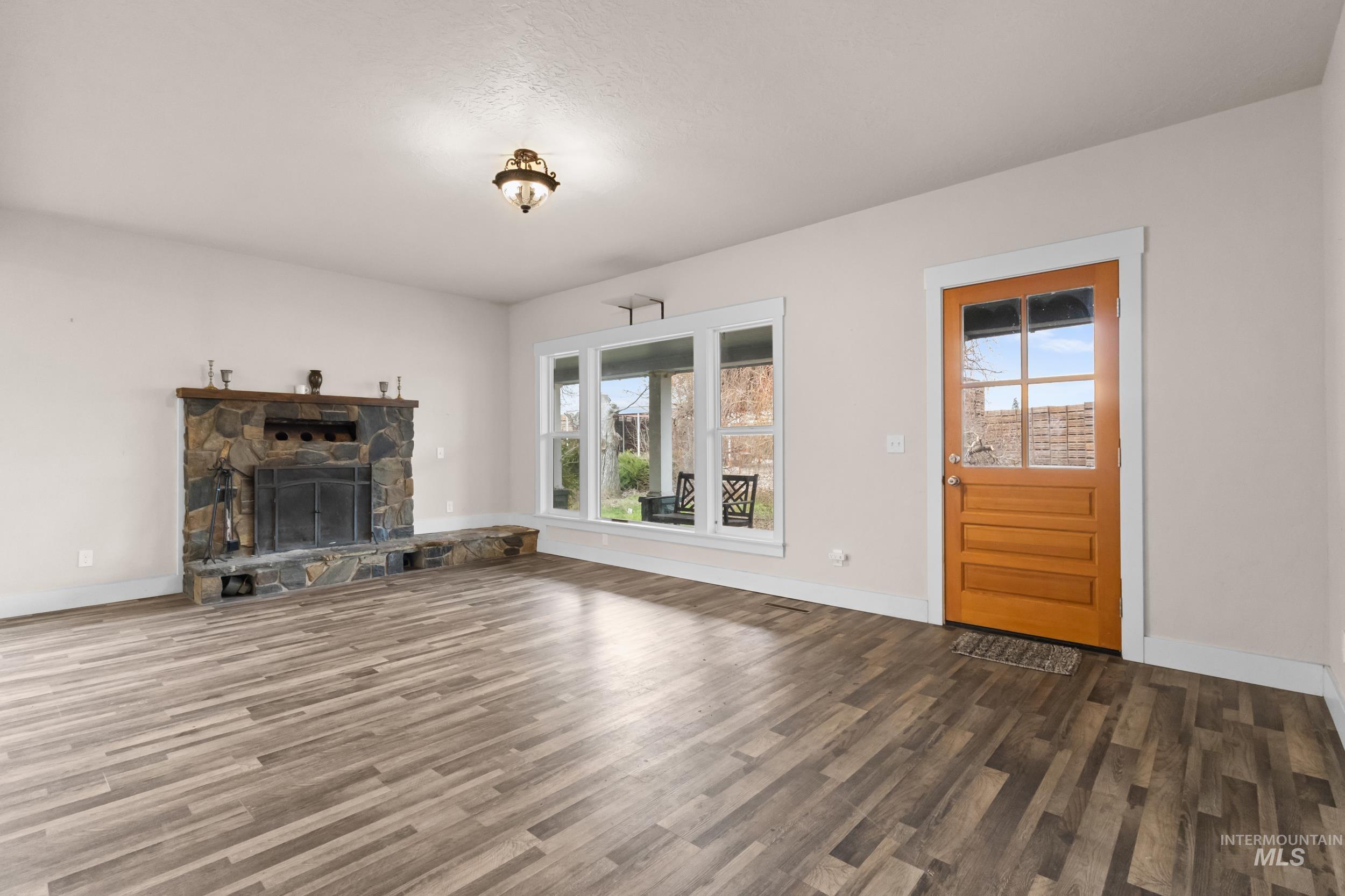 504 N 9th St, Payette, Idaho 83661, 3 Bedrooms, 1 Bathroom, Residential For Sale, Price $249,999, 98976065