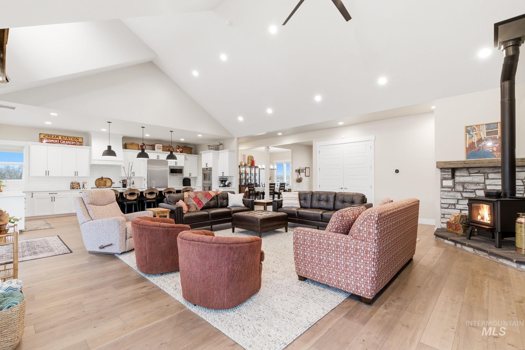 3890 Birch Lane, Emmett, Idaho 83617, 3 Bedrooms, 3 Bathrooms, Residential For Sale, Price $1,899,000,MLS 98976068