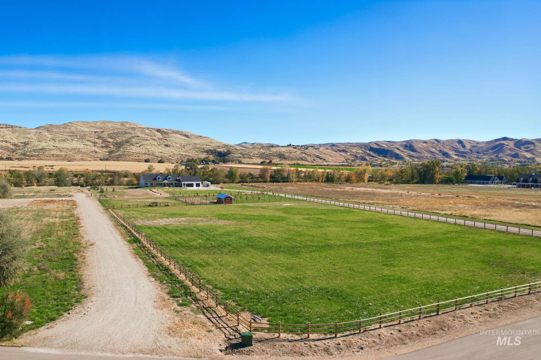 3890 Birch Lane, Emmett, Idaho 83617, 3 Bedrooms, 3 Bathrooms, Residential For Sale, Price $1,899,000,MLS 98976068