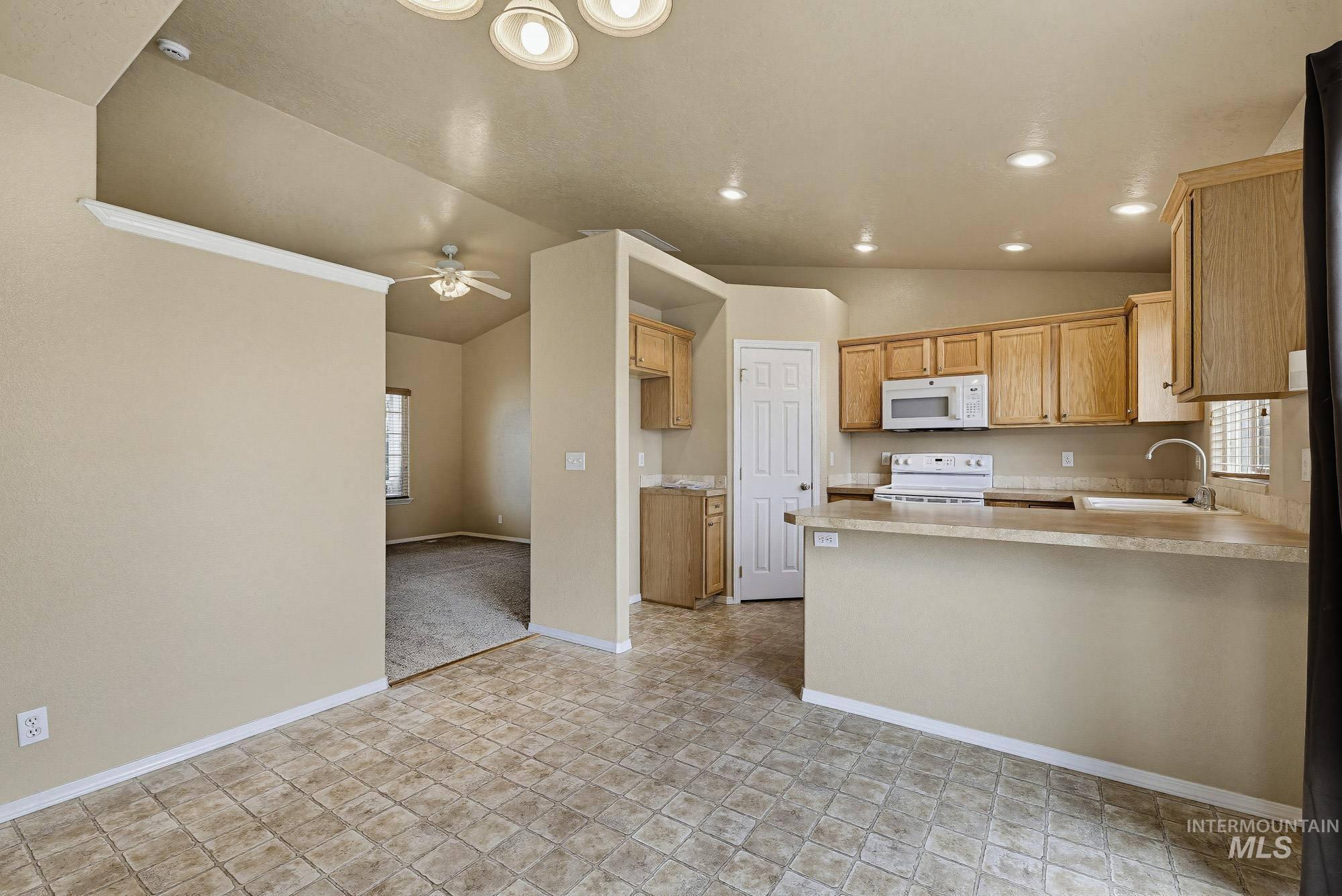 236 E Wythburn St, Kuna, Idaho 83634, 4 Bedrooms, 2.5 Bathrooms, Residential For Sale, Price $450,000, 98976069