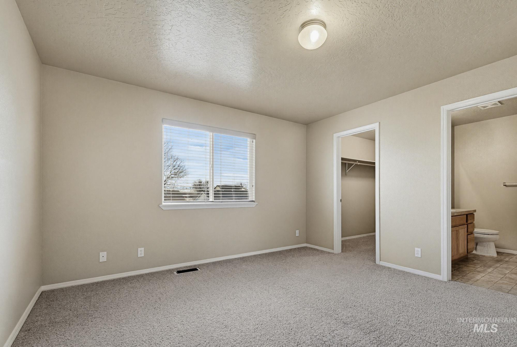 236 E Wythburn St, Kuna, Idaho 83634, 4 Bedrooms, 2.5 Bathrooms, Residential For Sale, Price $450,000, 98976069