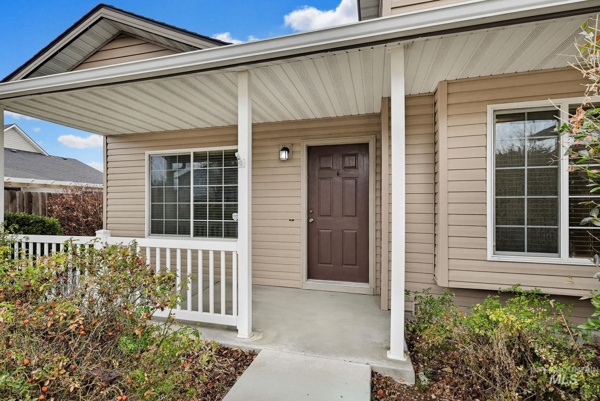 236 E Wythburn St, Kuna, Idaho 83634, 4 Bedrooms, 2.5 Bathrooms, Residential For Sale, Price $450,000, 98976069