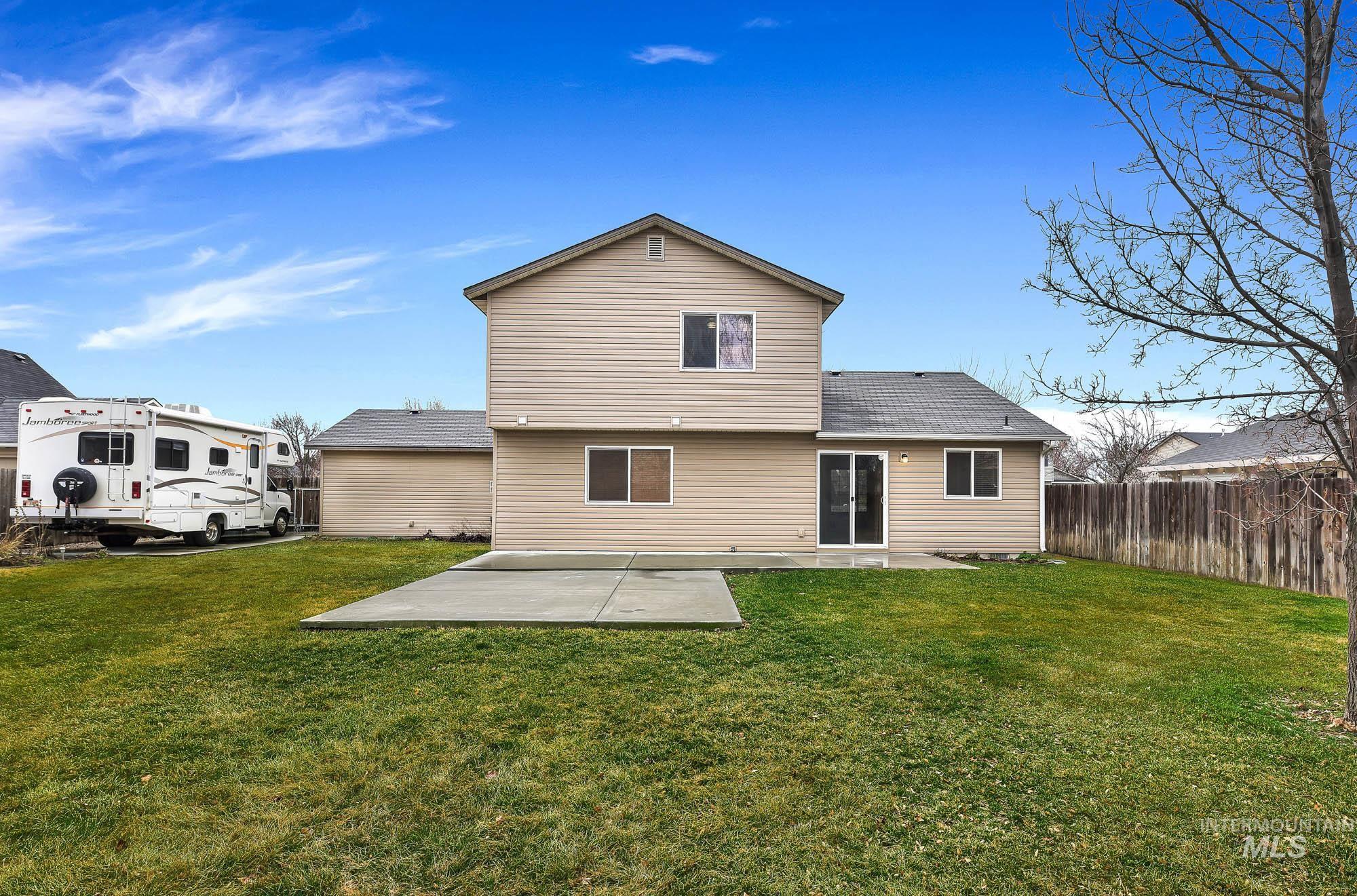 236 E Wythburn St, Kuna, Idaho 83634, 4 Bedrooms, 2.5 Bathrooms, Residential For Sale, Price $450,000, 98976069