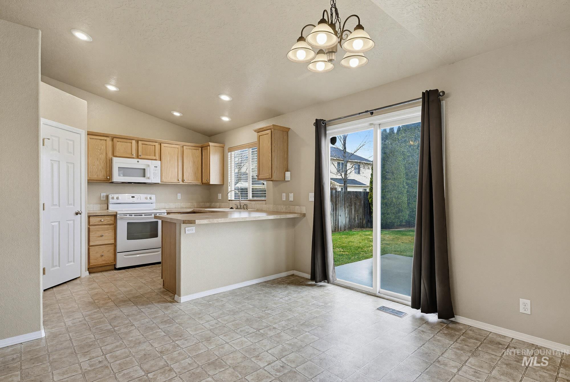 236 E Wythburn St, Kuna, Idaho 83634, 4 Bedrooms, 2.5 Bathrooms, Residential For Sale, Price $450,000, 98976069