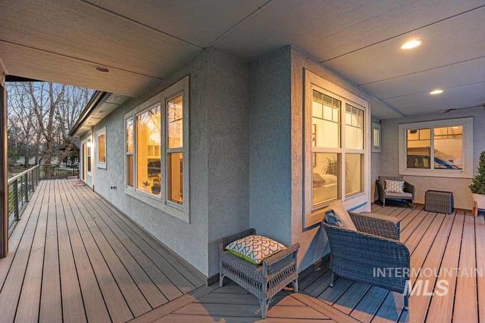 2384 S Marypost Ave., Eagle, Idaho 83616, 3 Bedrooms, 2.5 Bathrooms, Residential For Sale, Price $949,900, 98976070