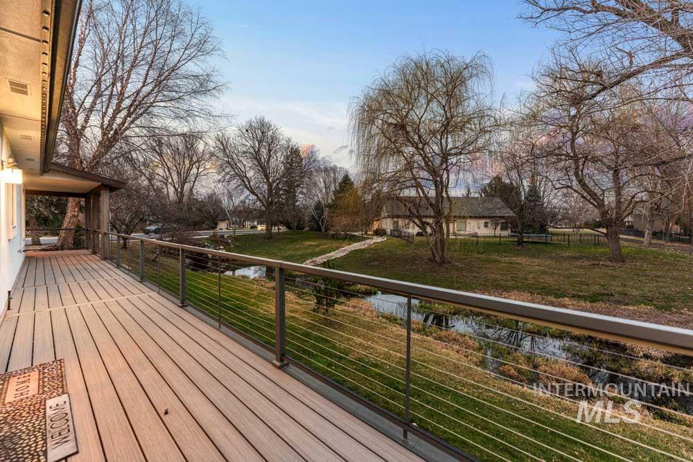 2384 S Marypost Ave., Eagle, Idaho 83616, 3 Bedrooms, 2.5 Bathrooms, Residential For Sale, Price $949,900, 98976070