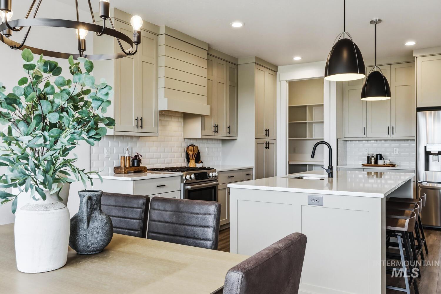 18406 Hush Creek Way, Nampa, Idaho 83687, 4 Bedrooms, 2.5 Bathrooms, Residential For Sale, Price $539,000, 98976072